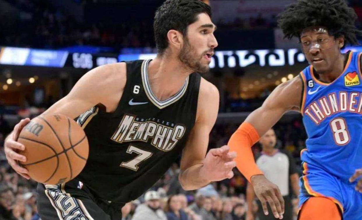 爱游戏体育-关于中超窗口期再迎强敌；克里夫兰骑士外线爆发；主帅态度——质疑声仍在；身体对抗强度拉满的信息