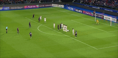 爱游戏体育-曼联今夏引援